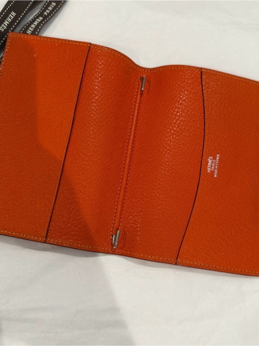 Hermes Orange Leather Passport Holder COA - Picture 4 of 8